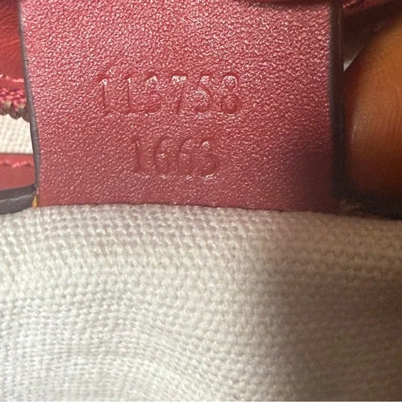 Gucci GG 2 way  leather tote bag - Picture 15 of 17